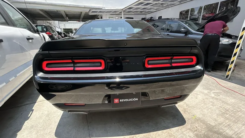 Dodge Charger 2021