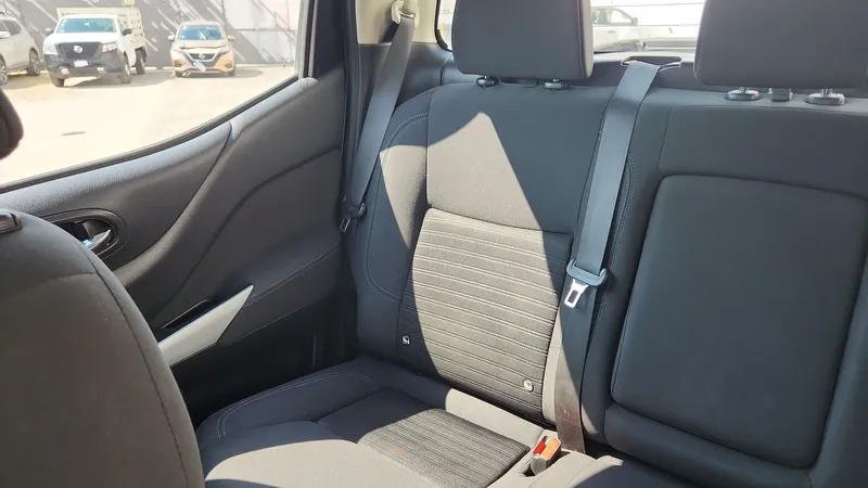 Nissan Frontier 2023