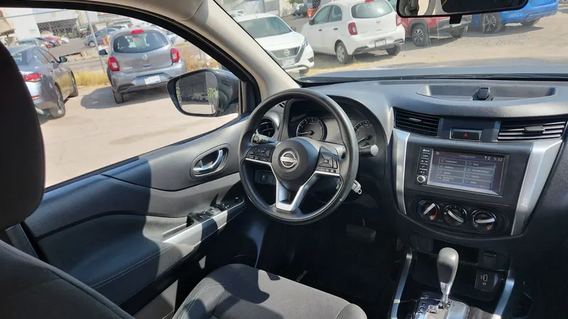 Nissan Frontier 2023