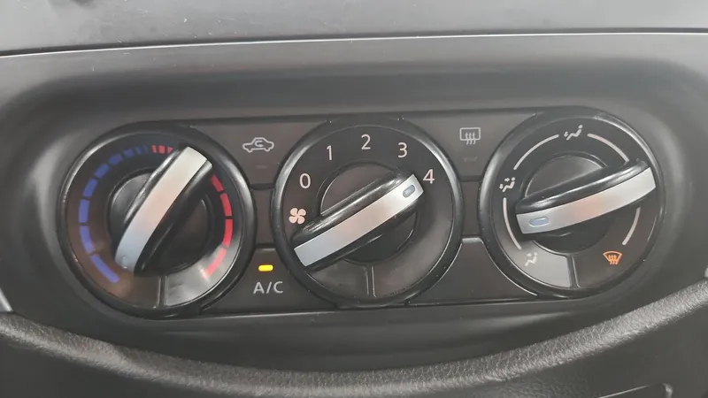 Nissan Frontier 2023