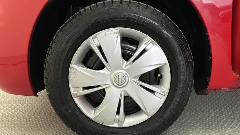 Nissan March 2020