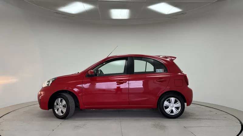 Nissan March 2020