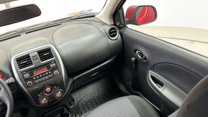Nissan March 2020