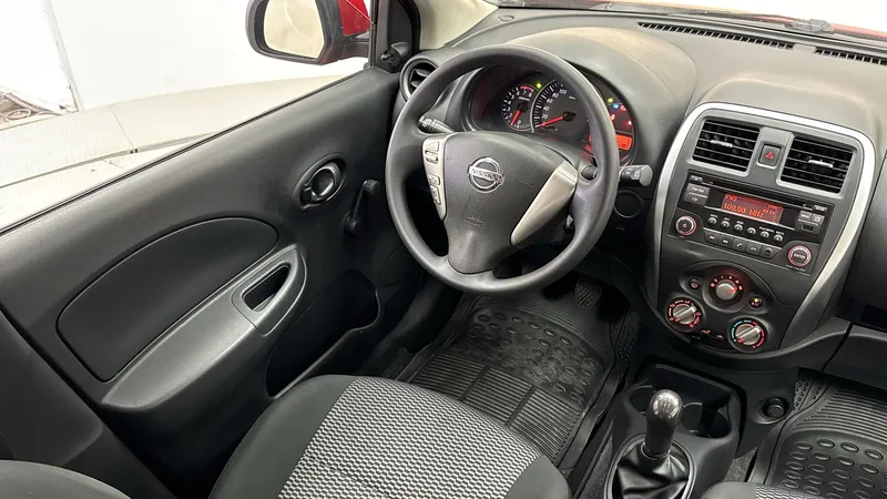 Nissan March 2020