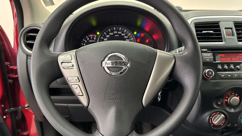 Nissan March 2020