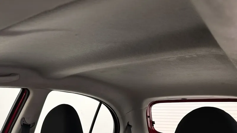 Nissan March 2020