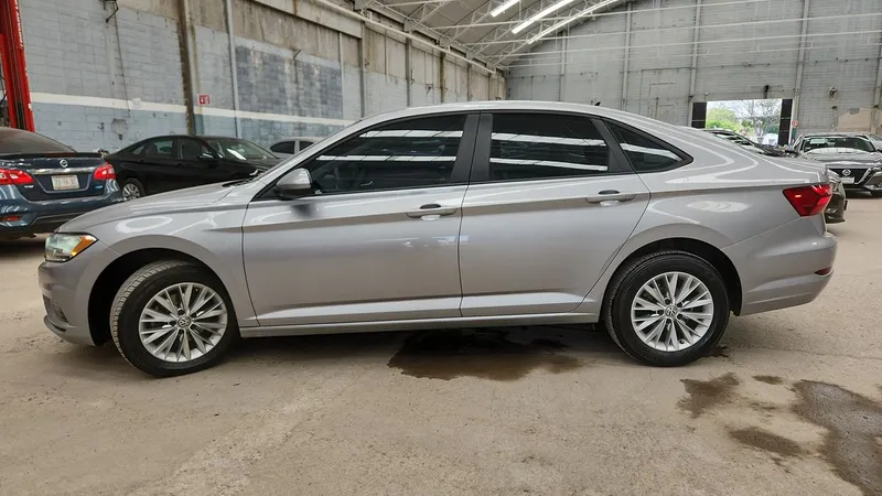 Volkswagen Jetta 2021