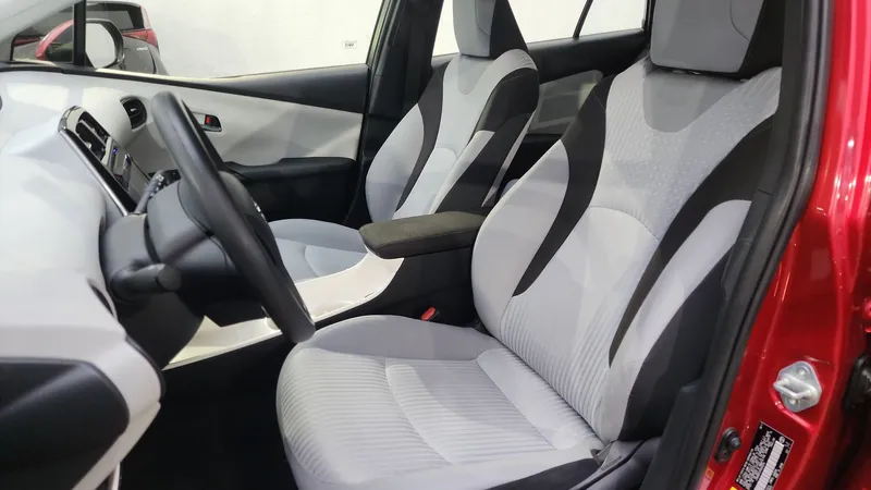 Toyota Prius 2017