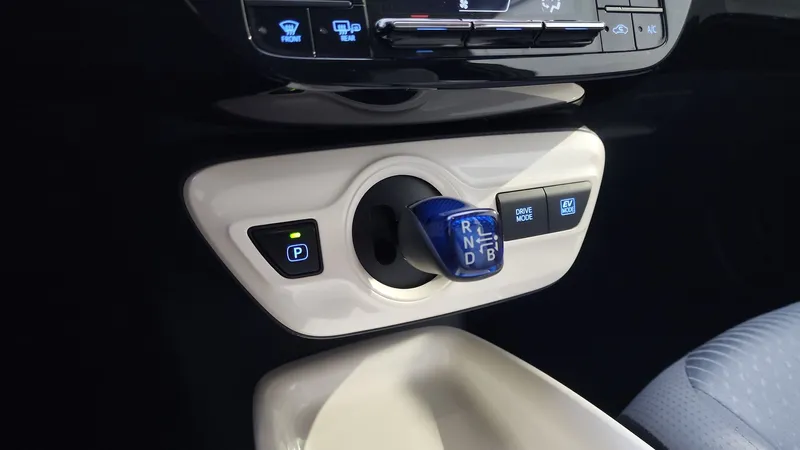 Toyota Prius 2017