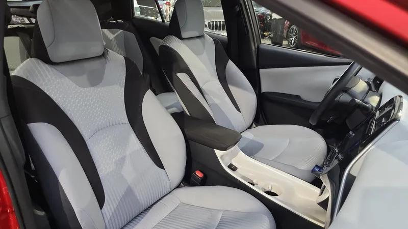 Toyota Prius 2017