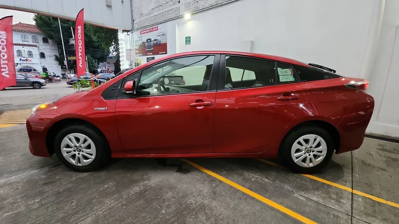Toyota Prius 2017