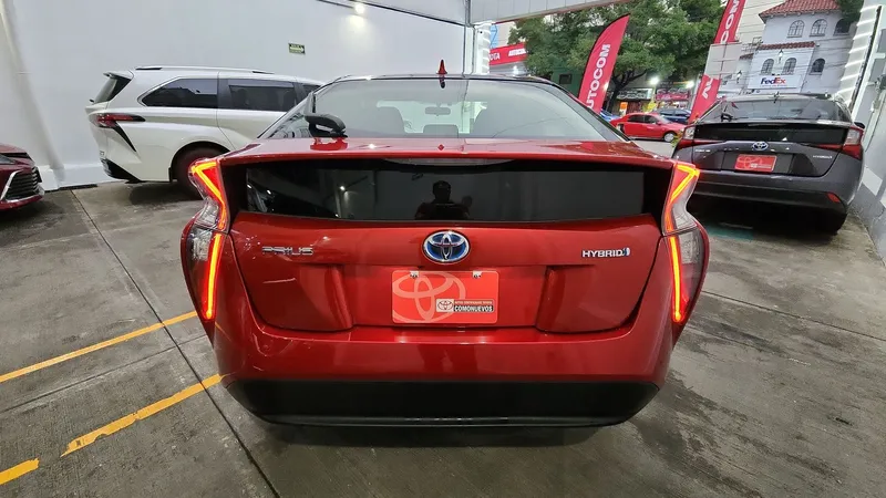 Toyota Prius 2017