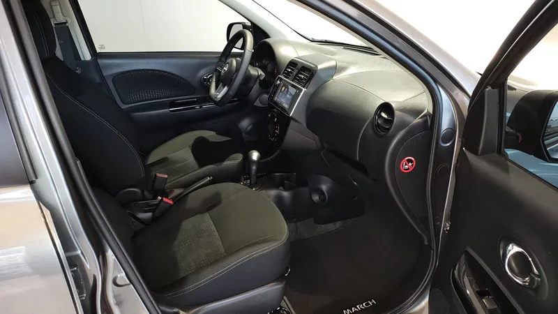 Nissan March 2024