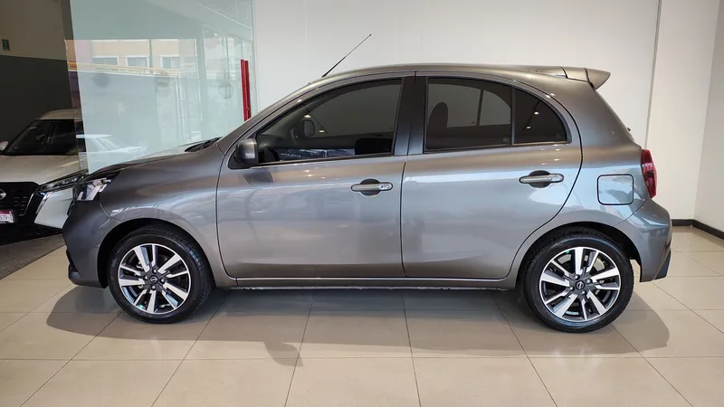 Nissan March 2024