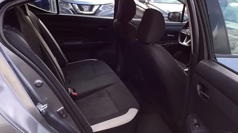 Nissan Versa 2022