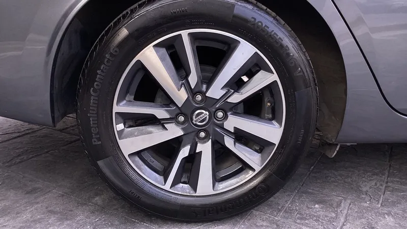 Nissan Versa 2022