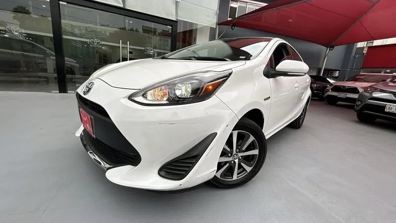Toyota Prius C 2020