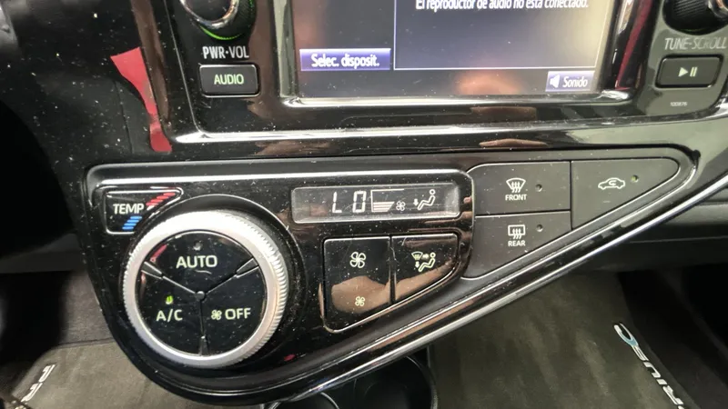 Toyota Prius C 2020