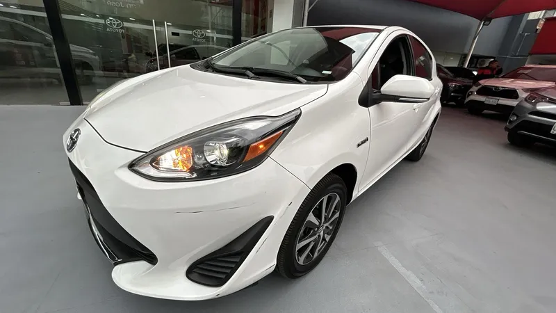 Toyota Prius C 2020
