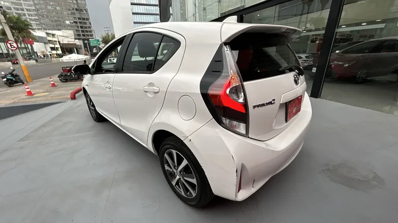 Toyota Prius C 2020