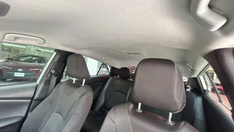 Toyota Prius 2021
