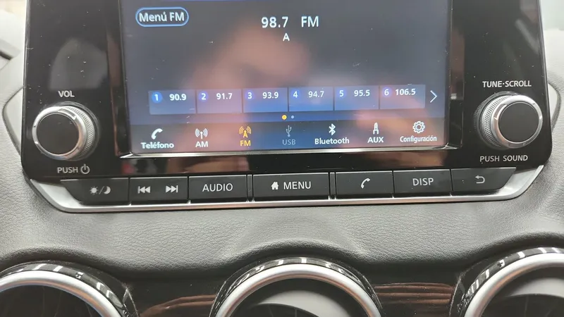 Nissan Sentra 2023