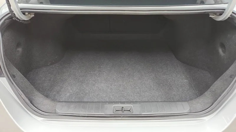 Nissan Sentra 2023