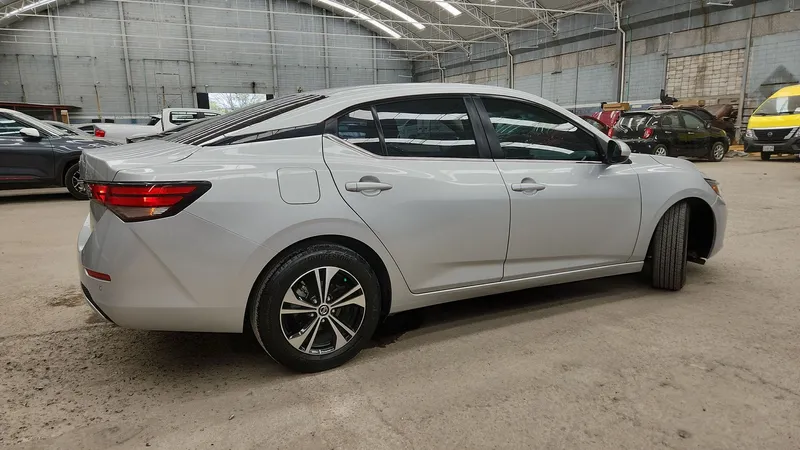 Nissan Sentra 2023