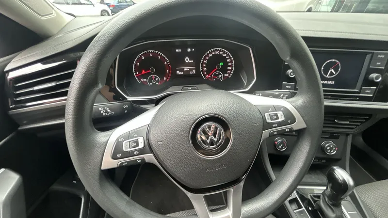Volkswagen Jetta 2021