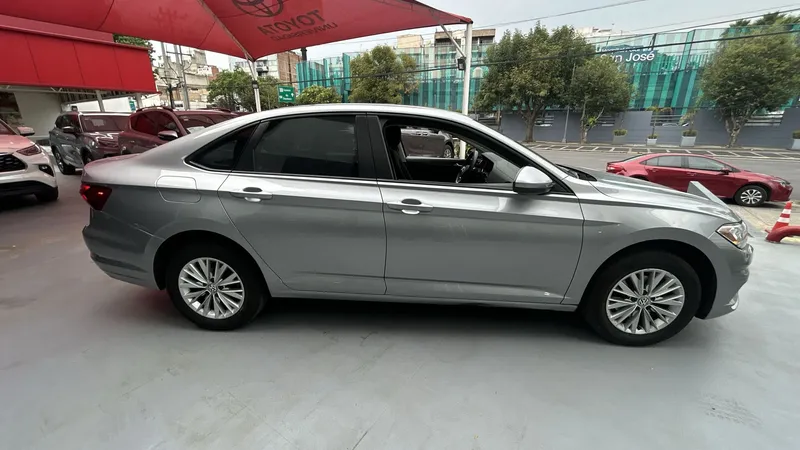 Volkswagen Jetta 2021