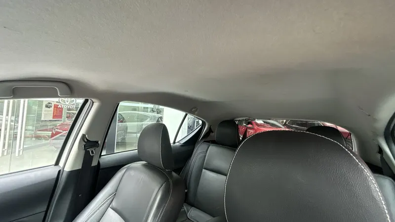 Toyota Prius C 2021