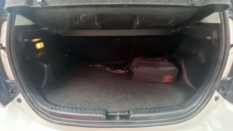 Toyota Prius C 2021