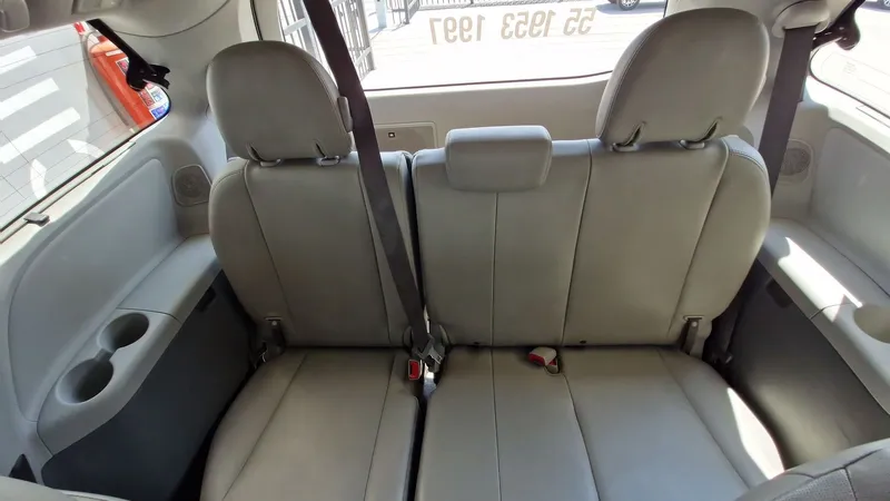 Toyota Sienna 2014