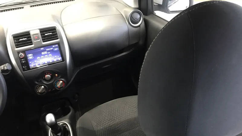 Nissan March 2020