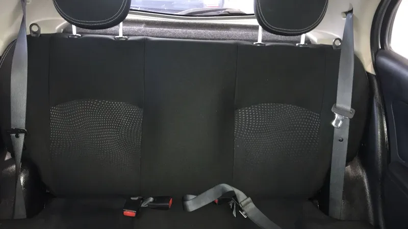 Nissan March 2020
