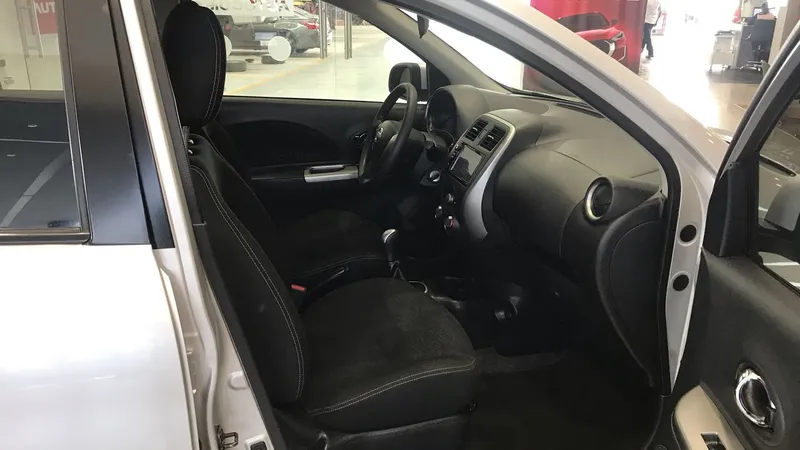 Nissan March 2020