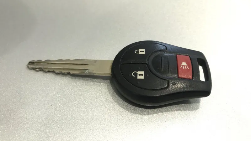 Nissan March 2020