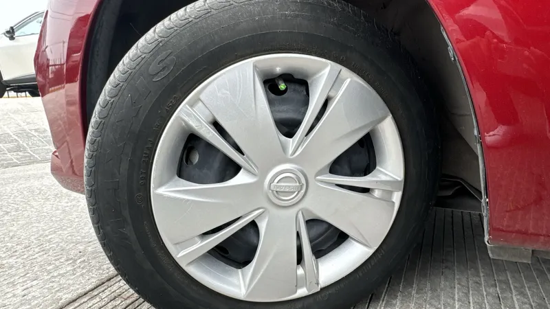 Nissan March 2023