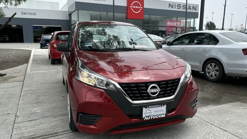 Nissan March 2023