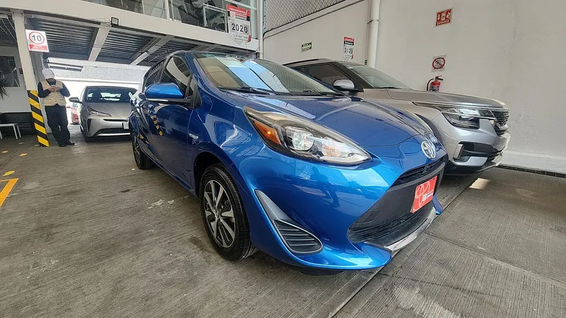 Toyota Prius C 2020