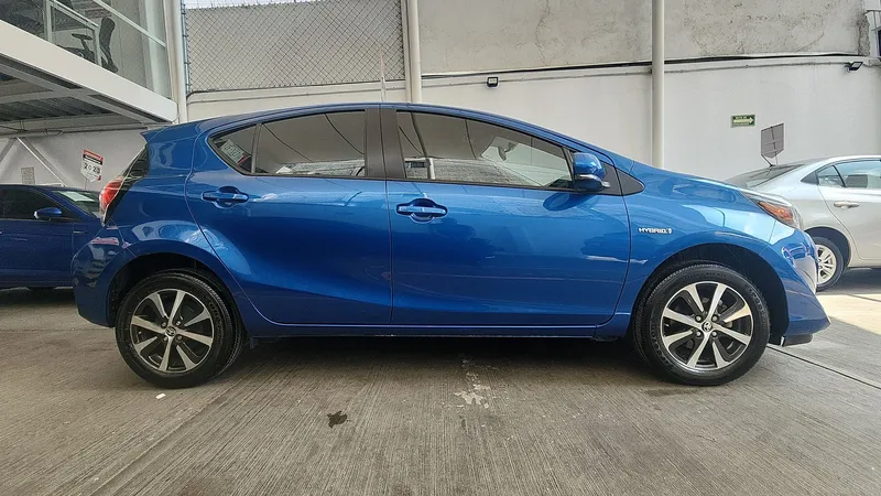 Toyota Prius C 2020