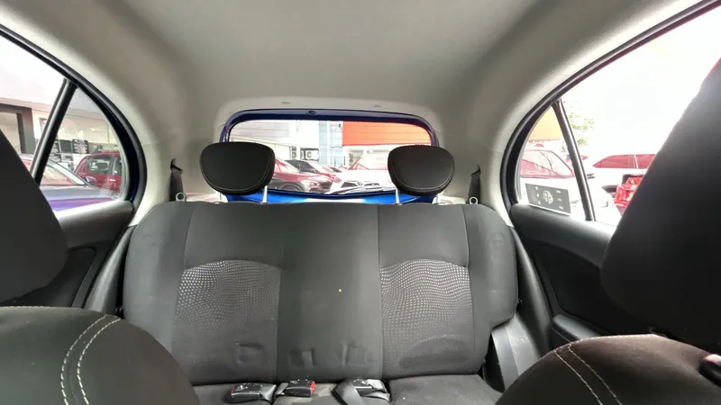 Nissan March 2020