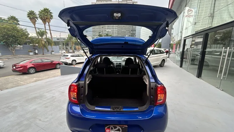 Nissan March 2020
