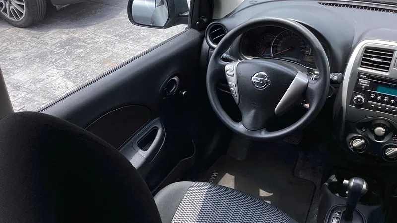 Nissan March 2020