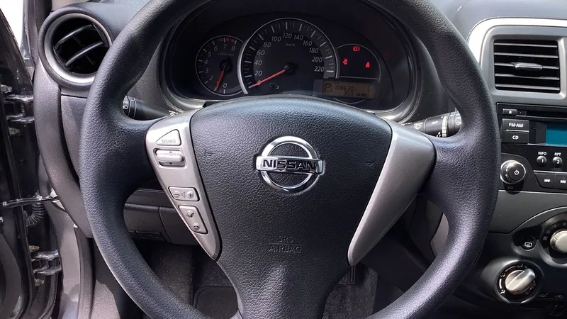 Nissan March 2020