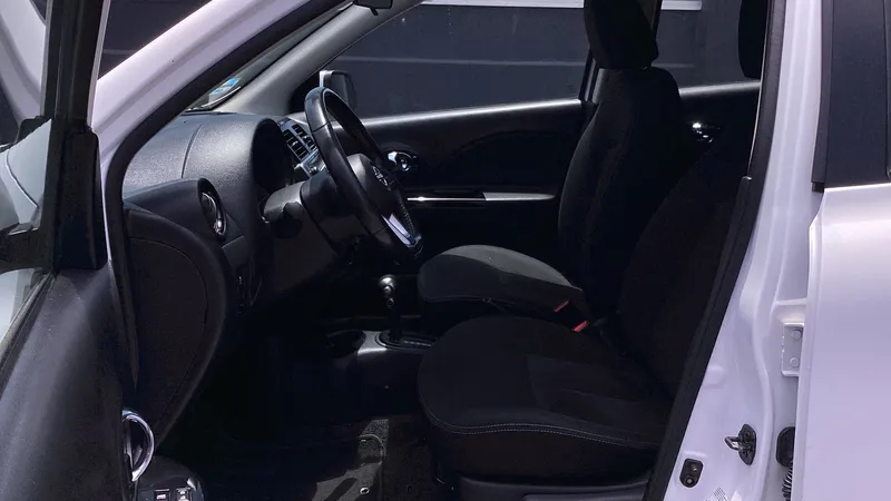 Nissan March 2023