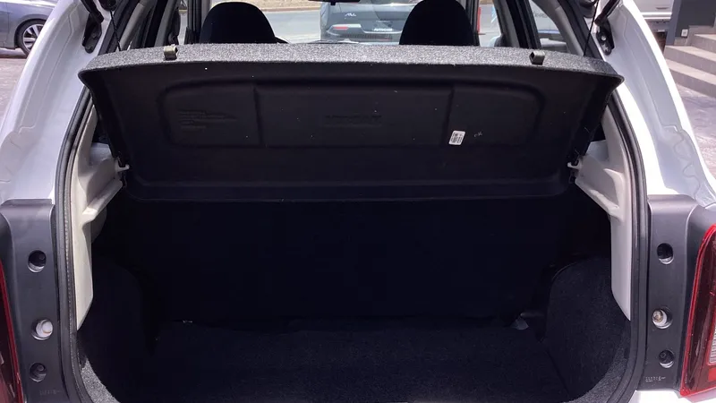 Nissan March 2023