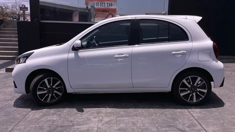 Nissan March 2023