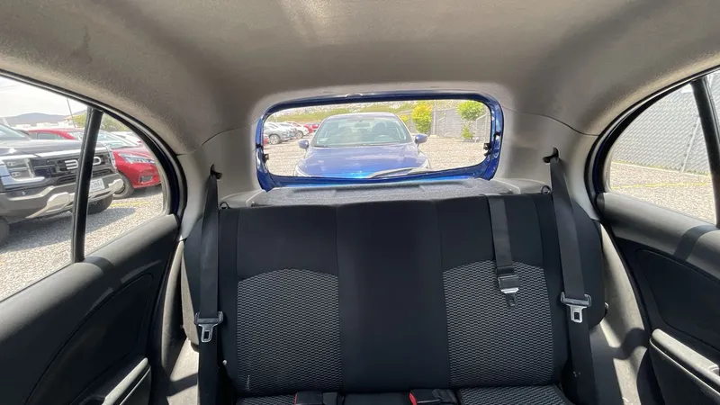 Nissan March 2017