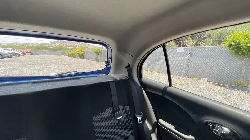 Nissan March 2017